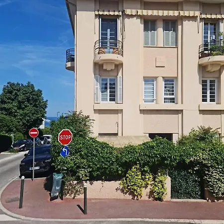 Apartment Jean Pieds Dans L'eau *
